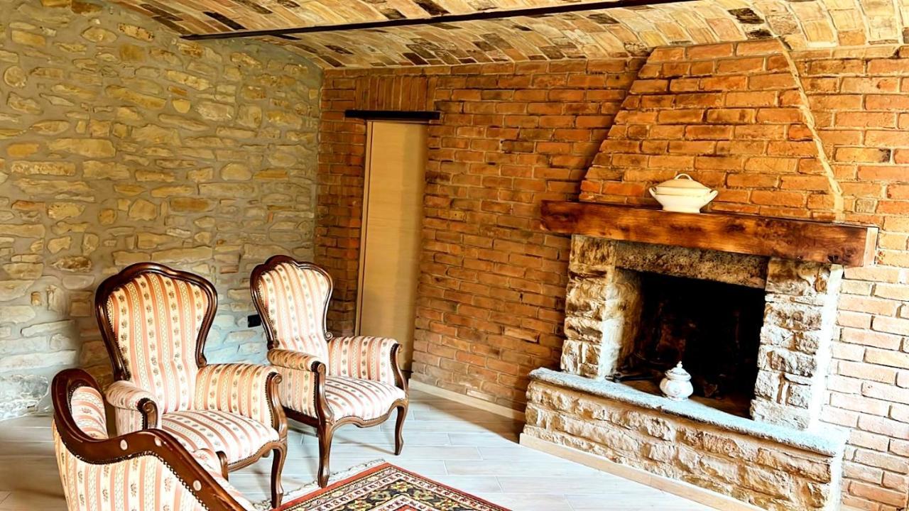 Loaz Relais Agriturismo Apartment Loazzolo Bagian luar foto